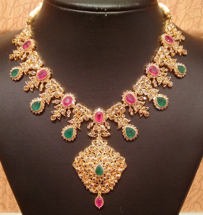 uncut diamond necklace studded with rubies in light weight