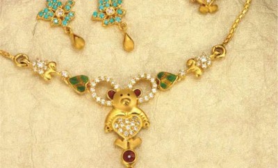 Gold Necklace Designs for Baby Girl 